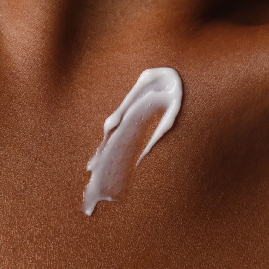 natural-moisturizing-factors-inulin-body-lotion-y2 ORD-Body-Care-Bundles-Brief-NMF-application-shot.jpg